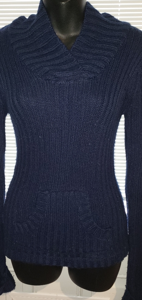 NYC navy blue Hoodie sweater size M